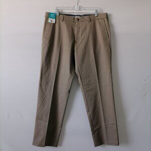 NWT Haggar Mens Med Khaki Perfect Fit Waistband Straight Fit Pant Size 38x30